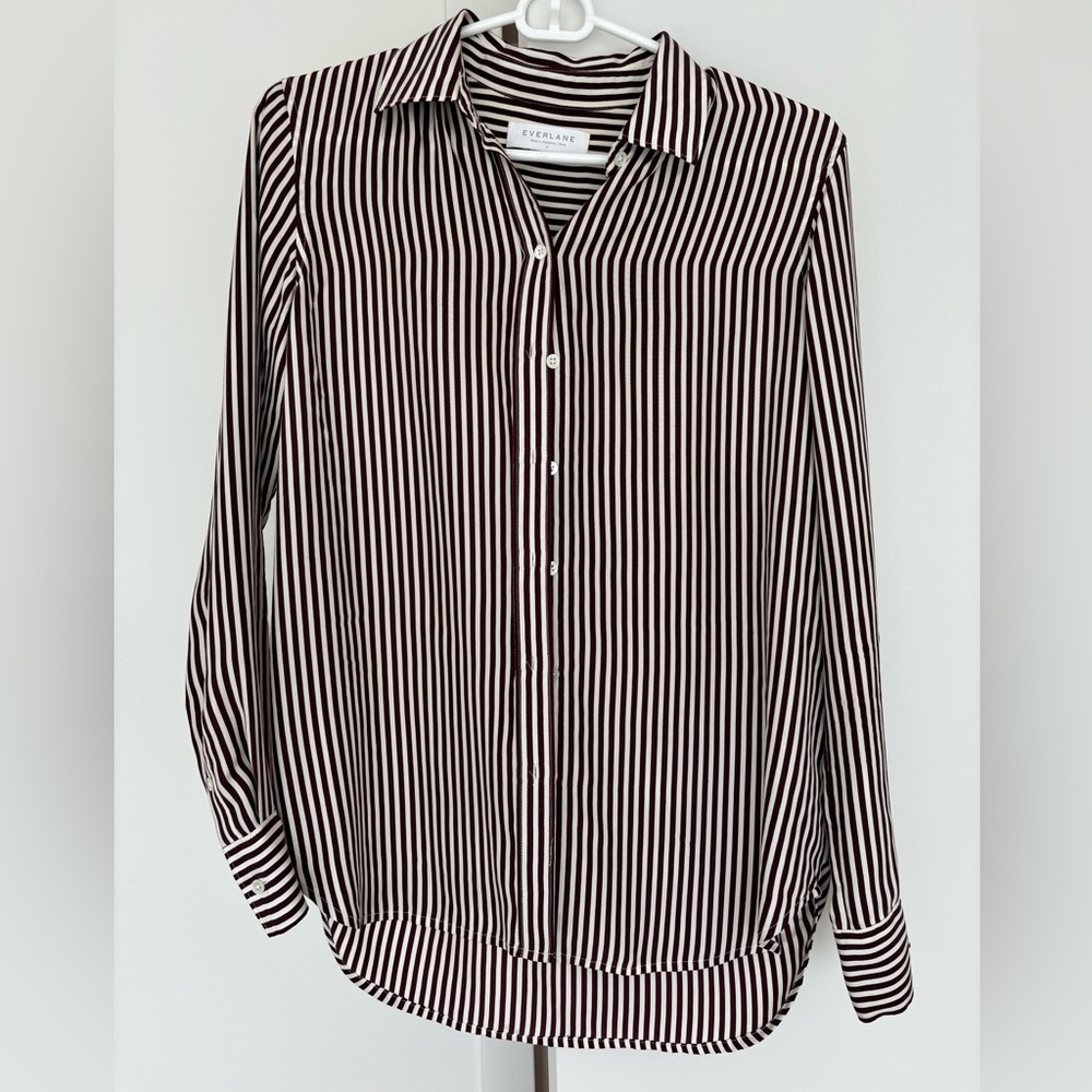 Everlane Maroon and White The Must-Have Shirt in Silk